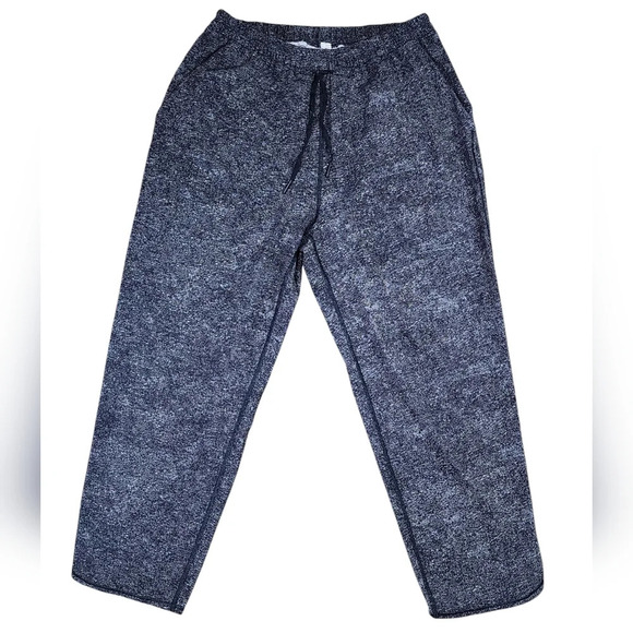 Lululemon Womens Keep It Classic Crop 23” Pants - Picture 1 of 10